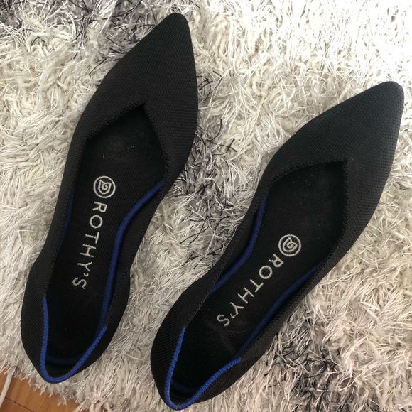 ***SOLD*** Rothy's Solid Black Point (6.5) - Picture 3 of 4